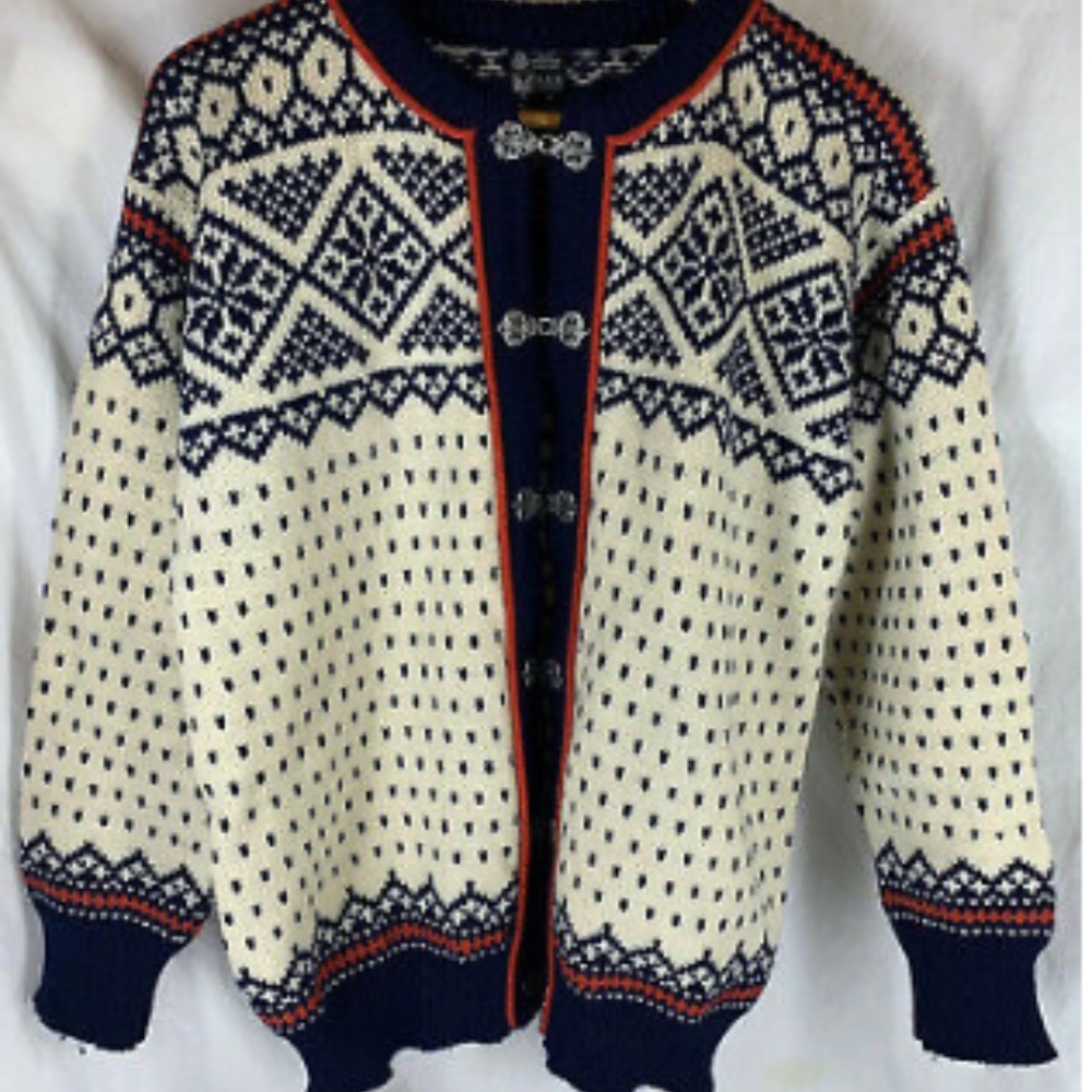 SOLD ON EBAY DALE OF NORWAY sweater